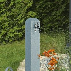 Wasserzapfstelle Poller Granitfarben, Höhe: 90 Cm 13 Wasserzapfstelle Poller Granitfarben, Höhe: 90 Cm -Gartenwerkzeuge 12 2443