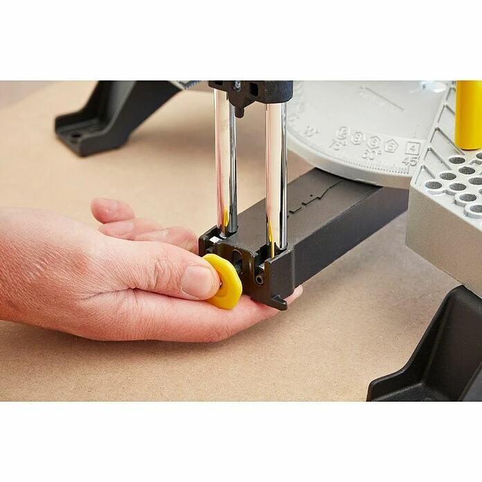 Stanley Gehrungslade 1-20-800 Mit Säge 560 X 143 X 95 Mm 4 Stanley Gehrungslade 1-20-800 Mit Säge 560 X 143 X 95 Mm – Bild 2