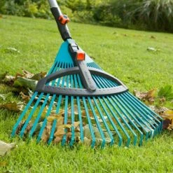 Gardena Combisystem Verstellbesen Arbeitsbreite: 35 Cm - 52 Cm, Verstellbare Zinken 13 Gardena Combisystem Verstellbesen Arbeitsbreite: 35 Cm - 52 Cm, Verstellbare Zinken -Gartenwerkzeuge 12 3140