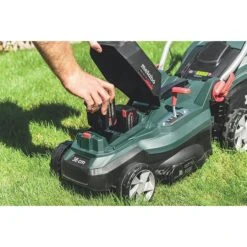 Metabo Akku-Rasenmäher RM 36-18 LTX BL 36  18 V, Ohne Akku, 5,2 Ah, Schnittbreite: 36 Cm -Gartenwerkzeuge 12 44