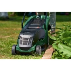 Bosch Elektro-Rasenmäher UniversalRotak 550 Leistung: 1.300 W, Schnittbreite: 36 Cm -Gartenwerkzeuge 12 447