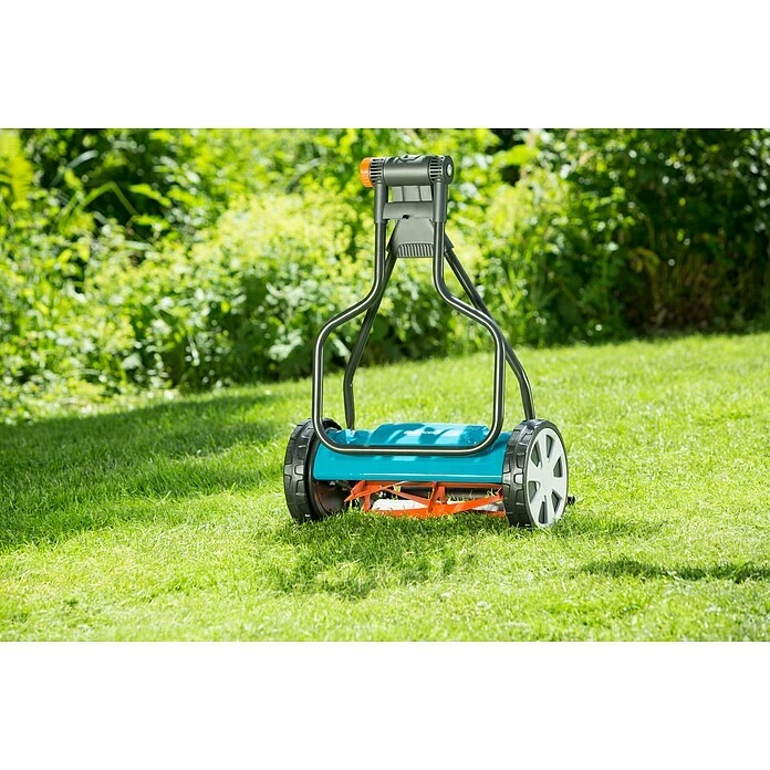 Gardena Classic Spindelmäher 330 Schnittbreite: 33 Cm 6 Gardena Classic Spindelmäher 330 Schnittbreite: 33 Cm – Bild 4